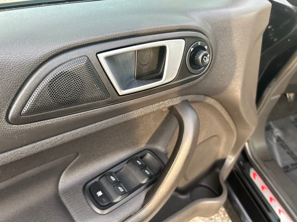 2018 Ford Fiesta ST photo 10
