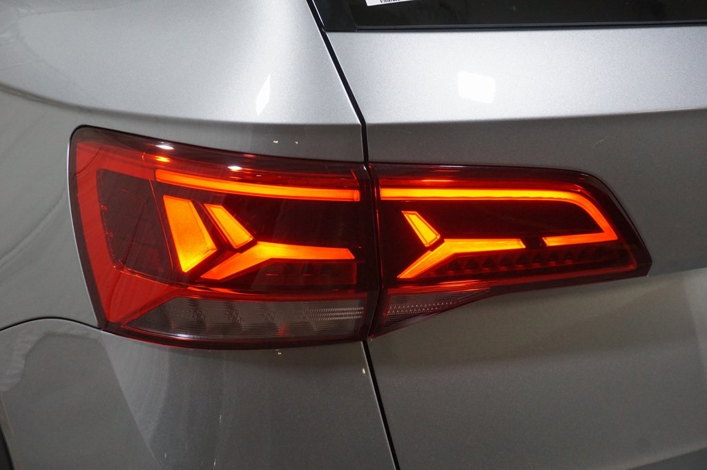 2024 Volkswagen Taos SE photo 26