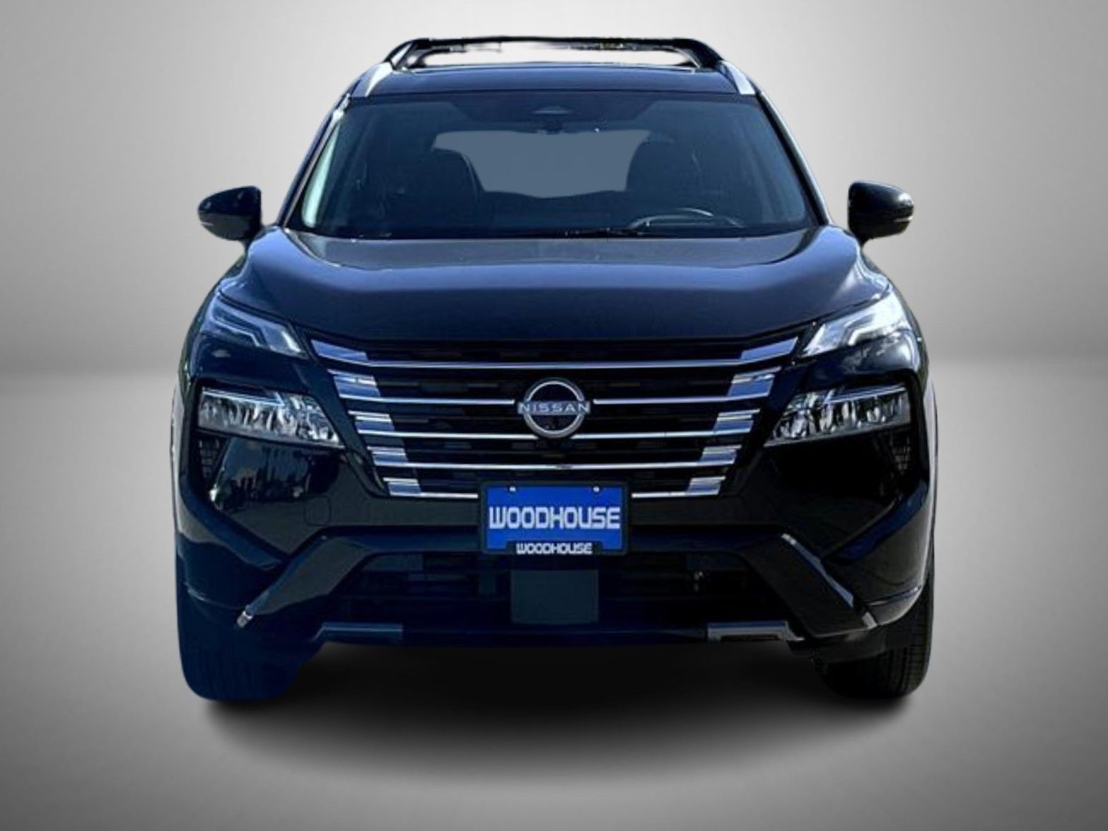 2026 Nissan Rogue Platinum photo 2