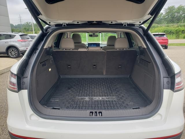 2022 Lincoln Nautilus Reserve photo 4