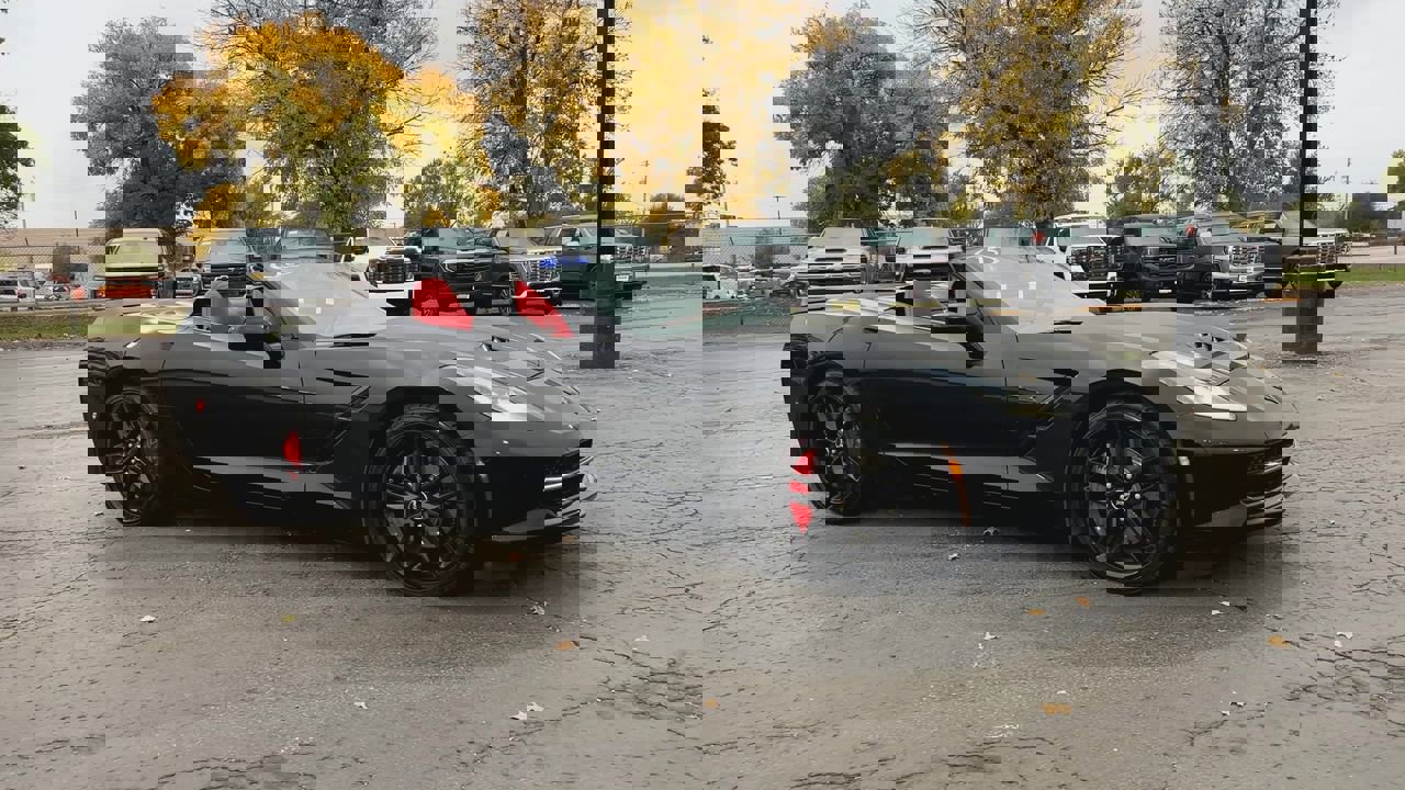 2015 Chevrolet Corvette Stingray 3LT Z51 photo 2