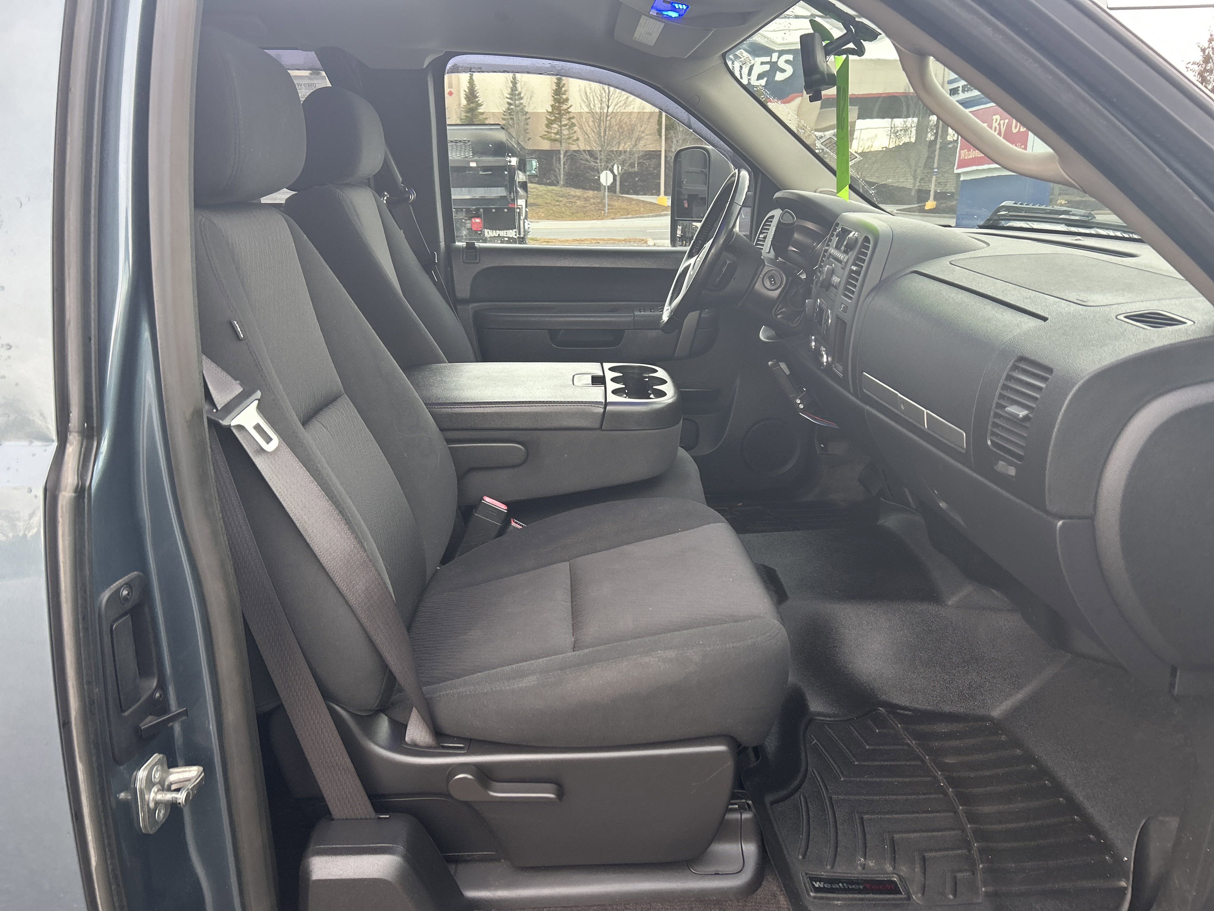 2012 Gmc Sierra 1500 SLE photo 2