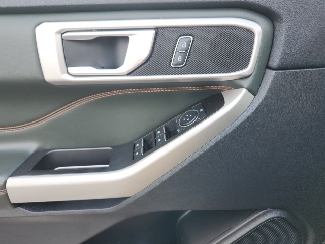 2022 Ford Explorer Timberline photo 13