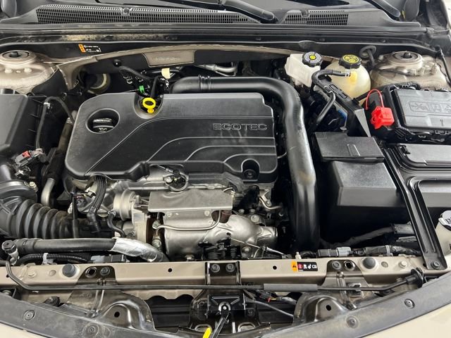 2023 Chevrolet Malibu 1LT photo 16