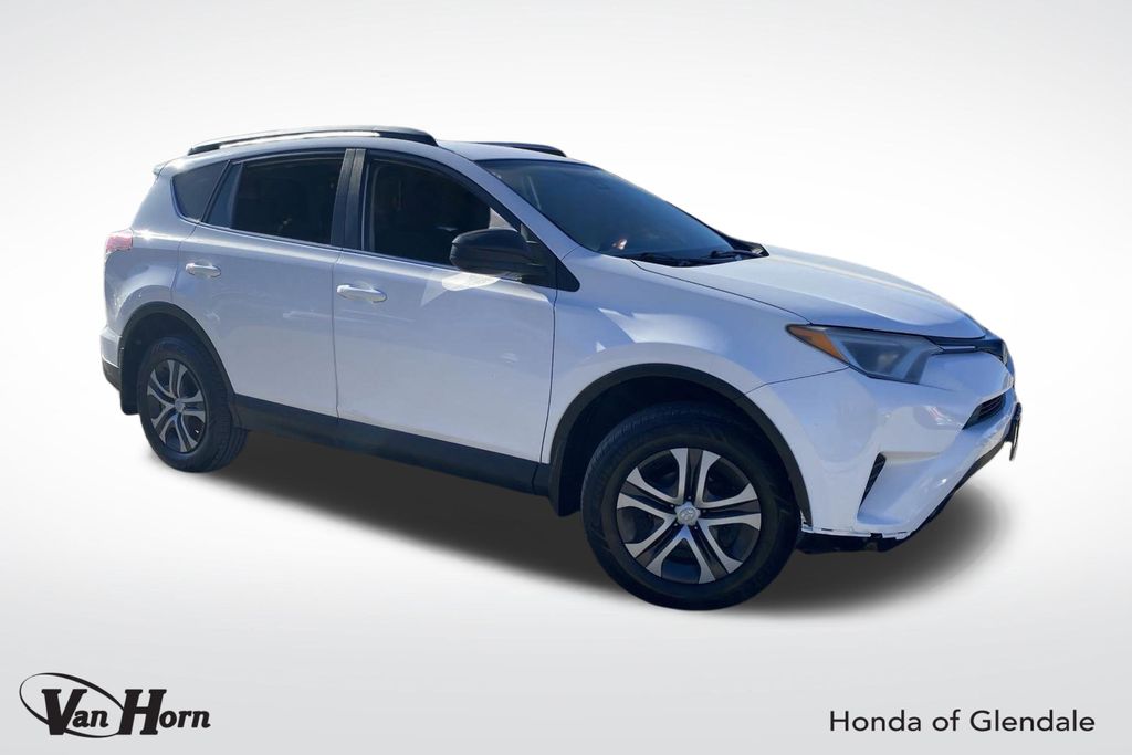2017 Toyota RAV4 LE