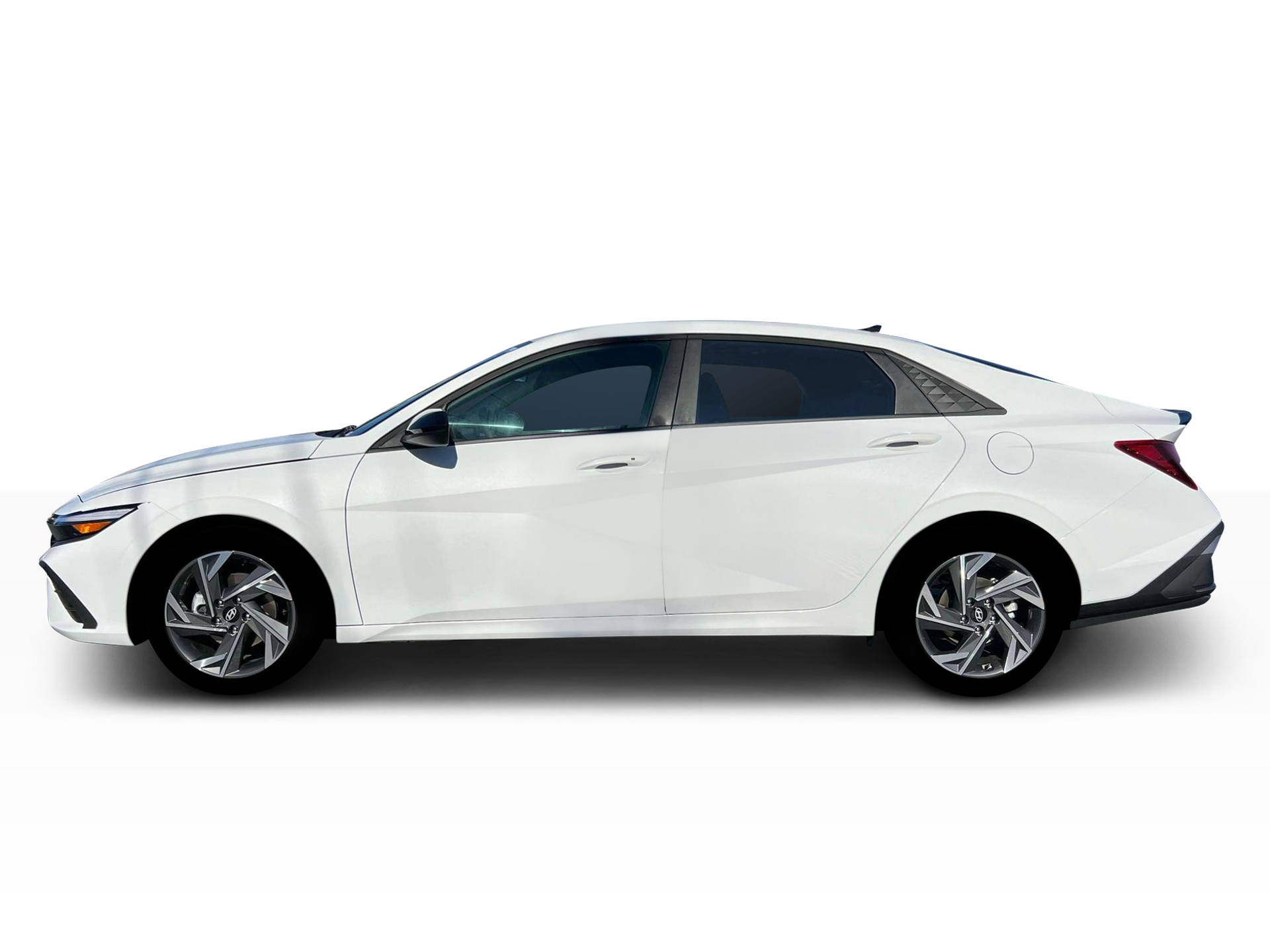 2025 Hyundai Elantra SEL Sport photo 3