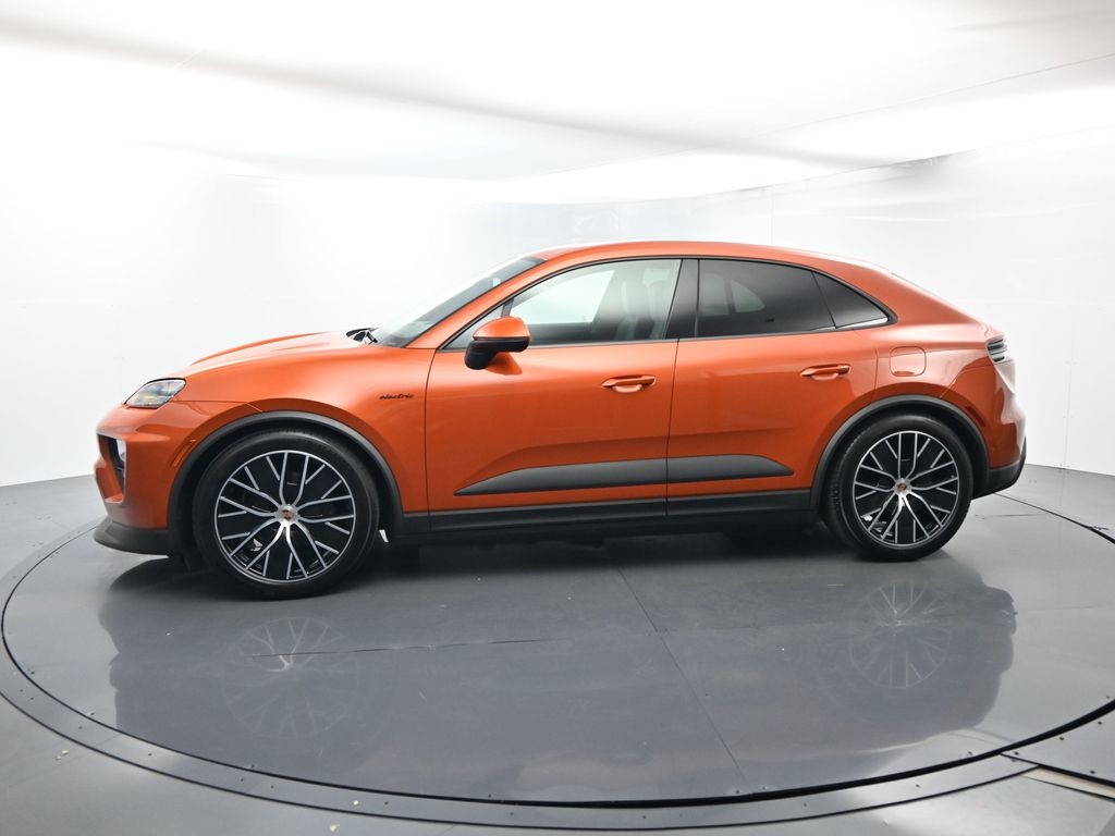 Certified 2025 Porsche Macan Base with VIN WP1AD2XA7SL075472 for sale in West Palm Beach, FL