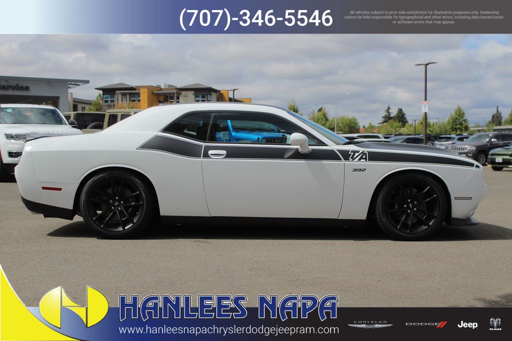 2023 Dodge Challenger R/T Scat Pack photo 2