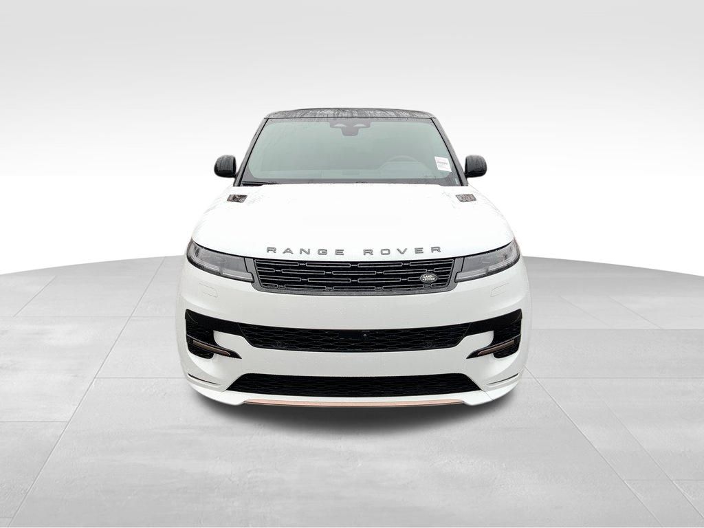 2025 Land Rover Range Rover Sport SE photo 2