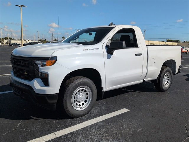 2026 Chevrolet Silverado 1500 photo 3