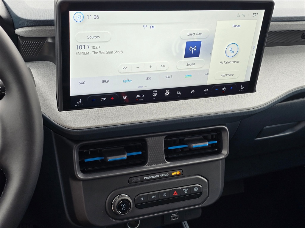 2025 Ford Maverick XLT photo 17