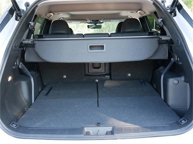 2025 Mitsubishi Outlander SE photo 5