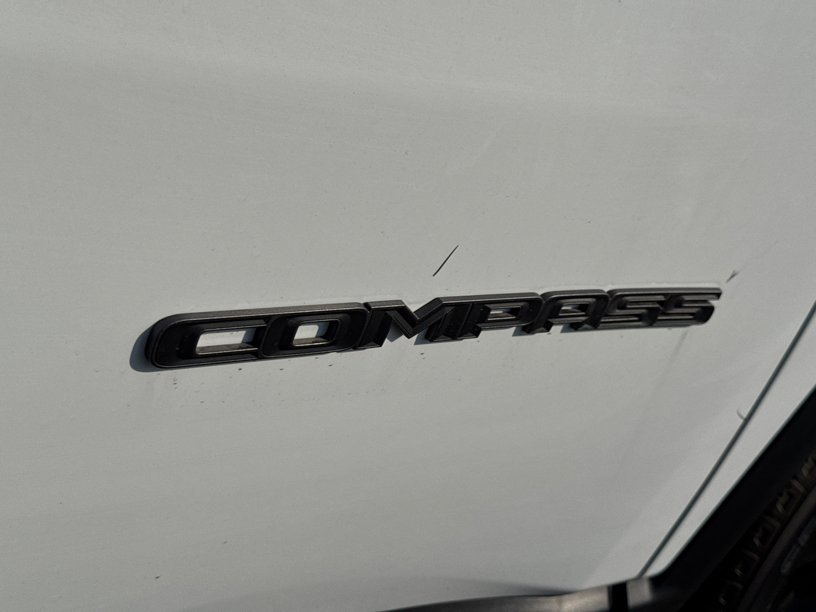 2025 Jeep Compass Latitude photo 2