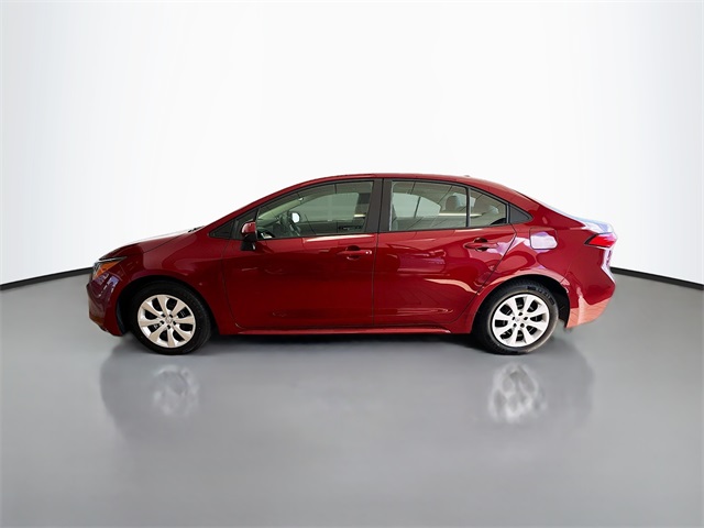 2024 Toyota Corolla LE photo 3