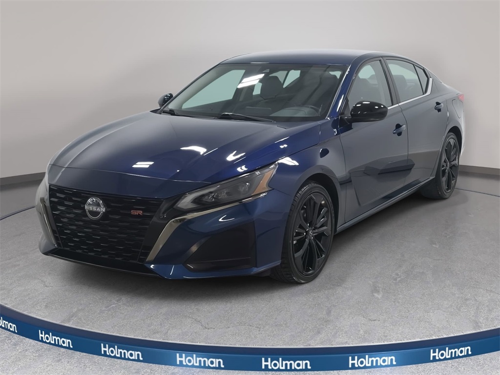 2024 Nissan Altima SR