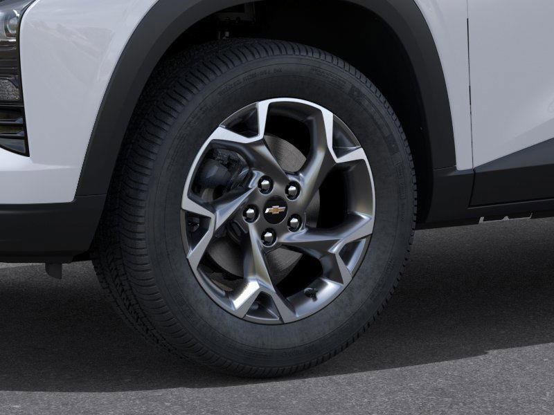 2025 Chevrolet Trax LT photo 8