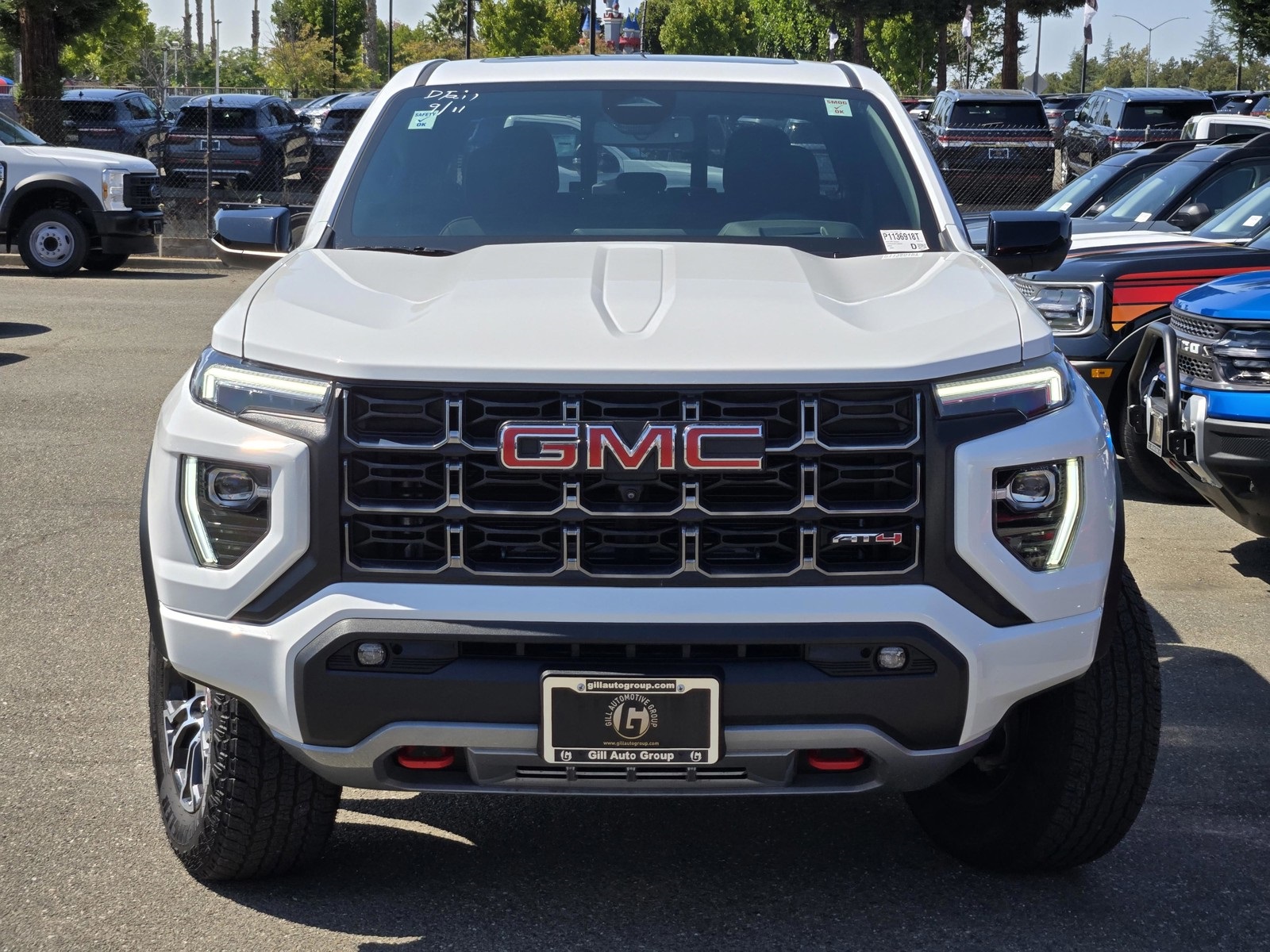 2023 Gmc Canyon AT4 photo 2