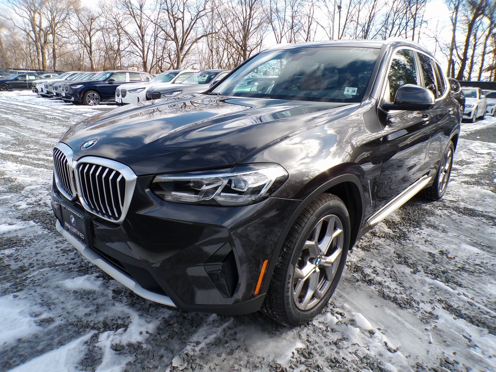 2023 BMW X3 30i's photo