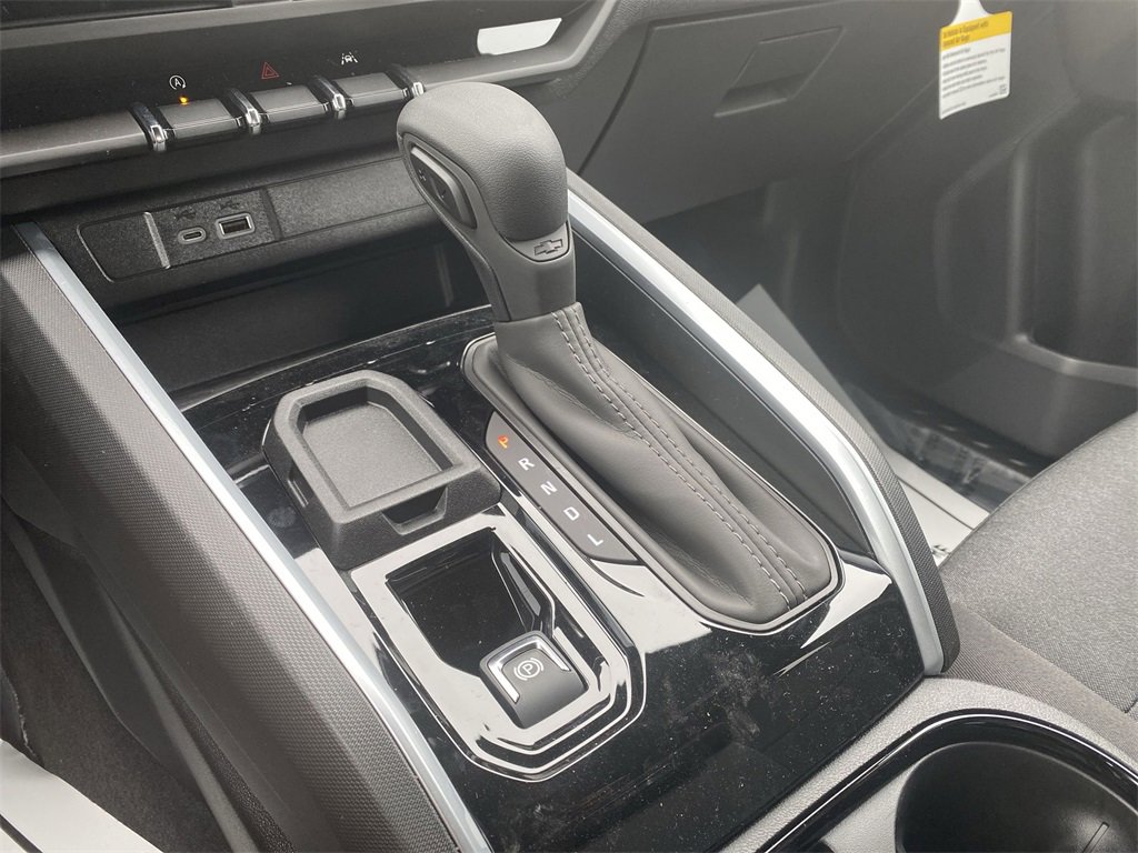 2025 Chevrolet Colorado Work Truck photo 23