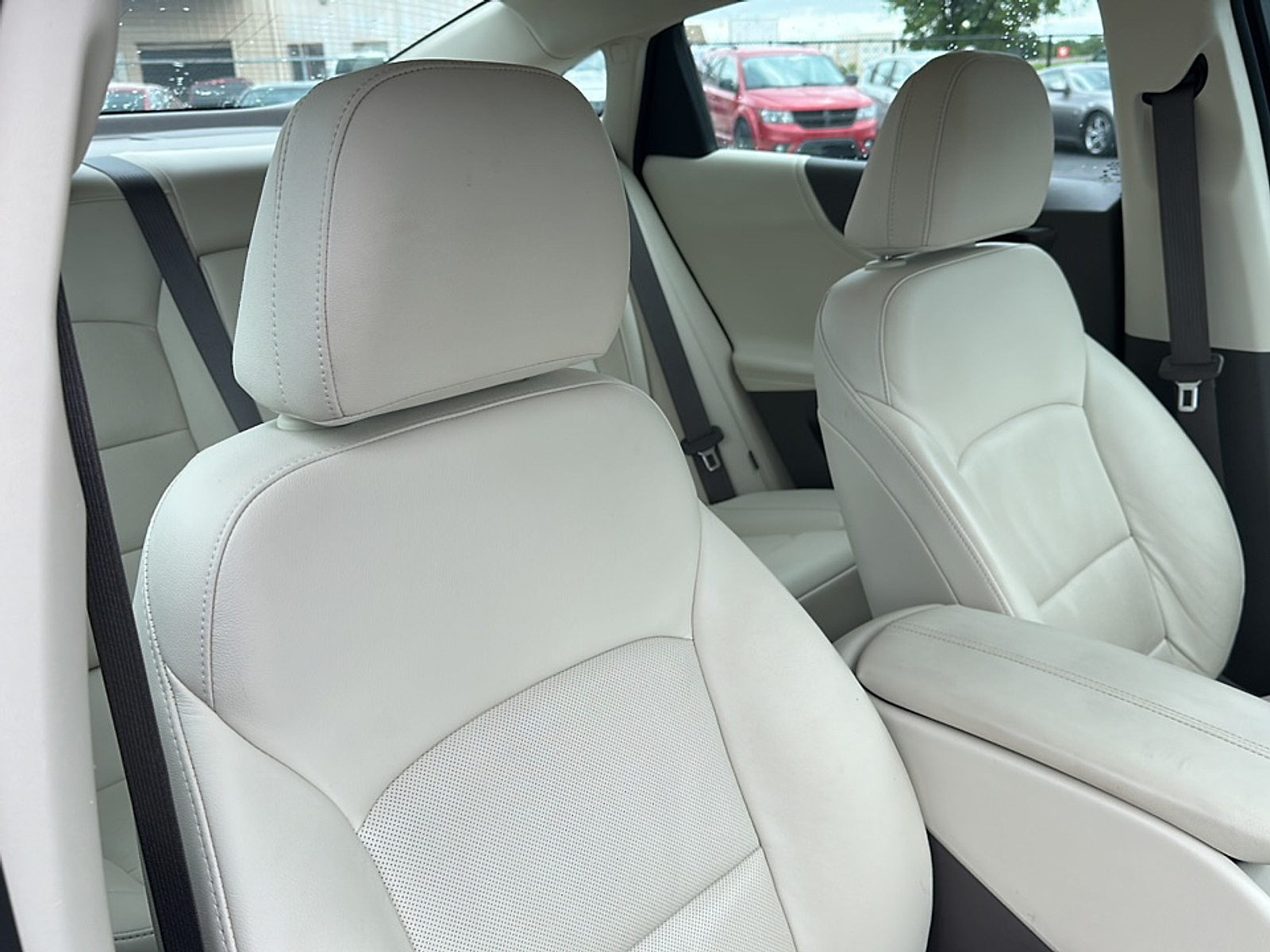 Used 2024 Lakeshore Blue Metallic CHEVROLET LT image 23