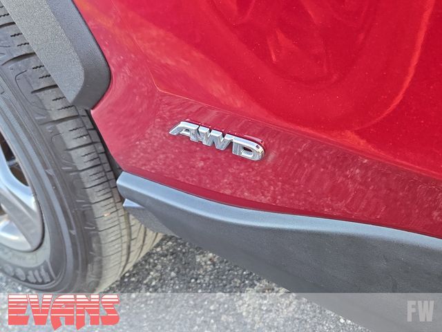 2025 Toyota RAV4 Hybrid LE photo 2