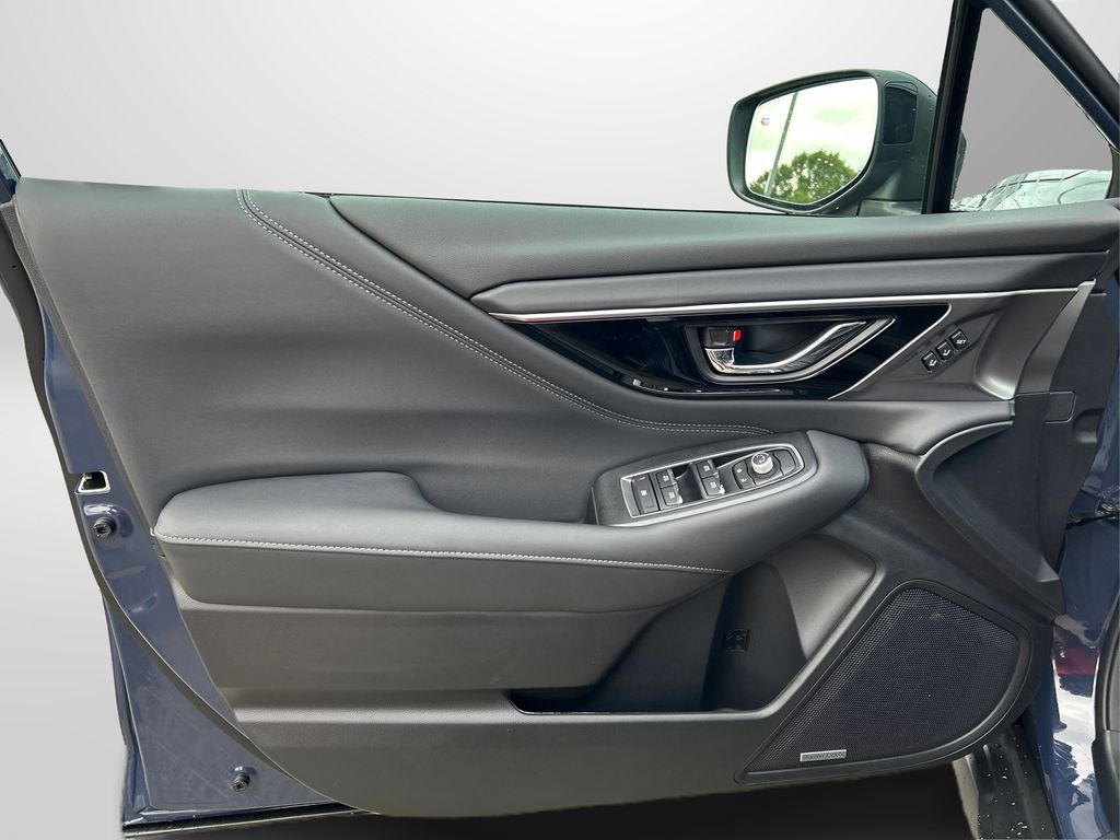 2025 Subaru Outback Limited XT photo 20
