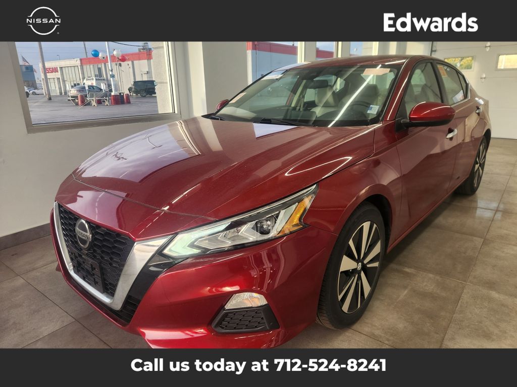 2022 Nissan Altima 2.5 SV photo 3