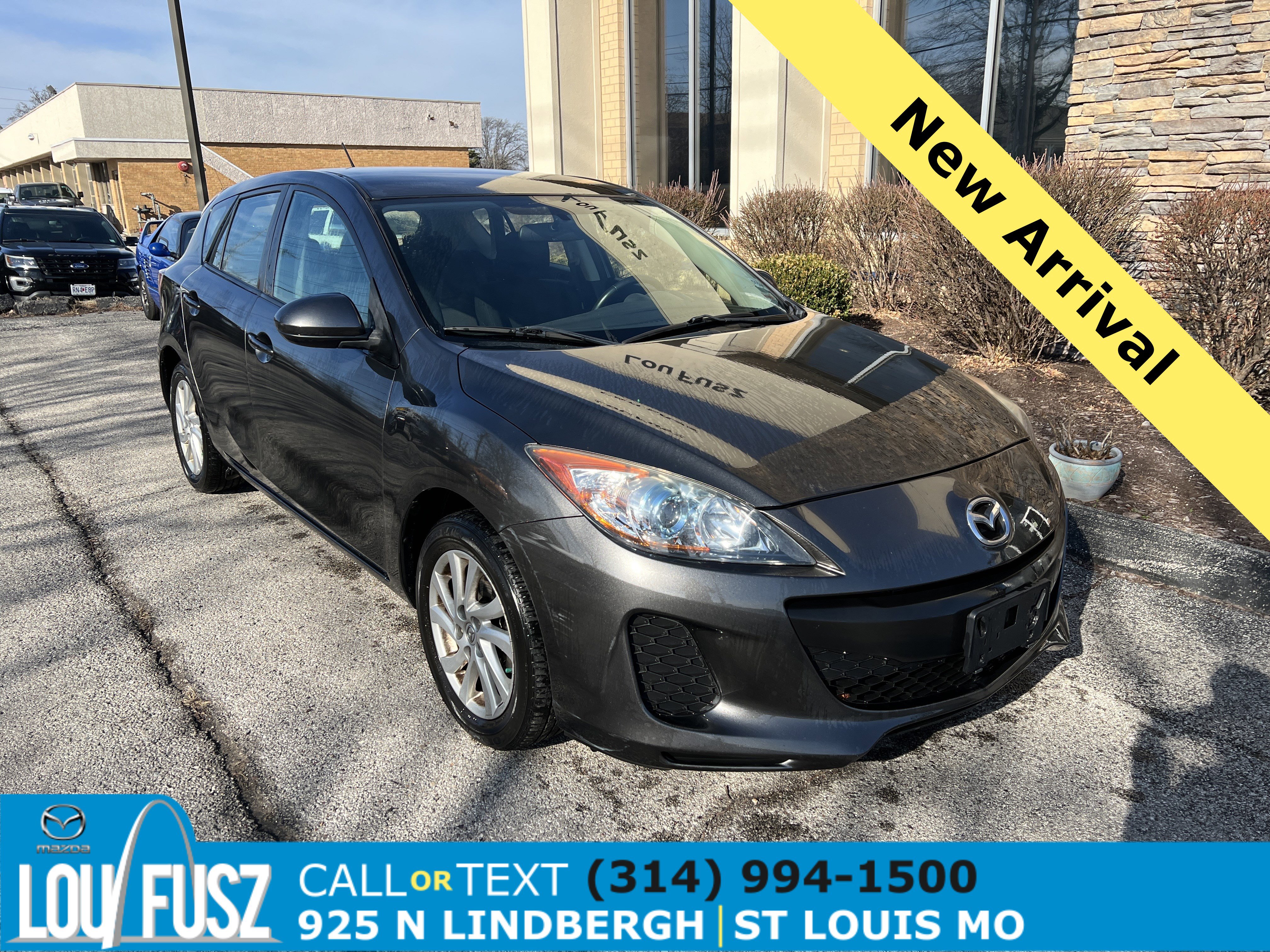 2012 Mazda MAZDA3 i Touring's photo