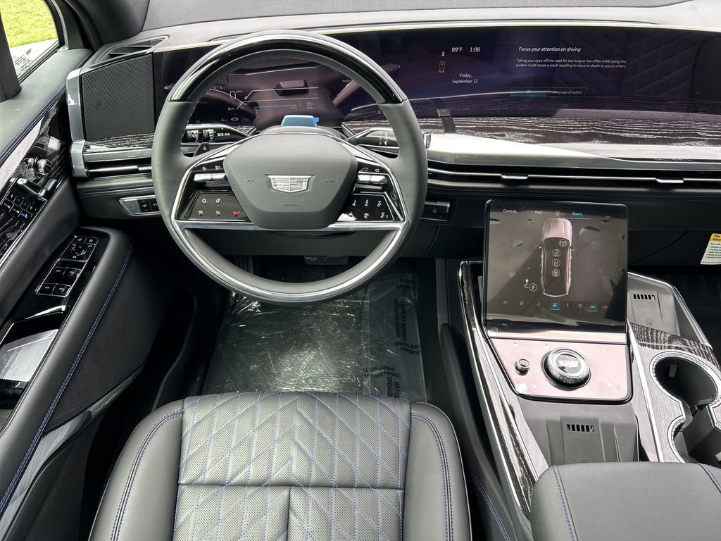 2026 Cadillac Escalade IQ Sport photo 14