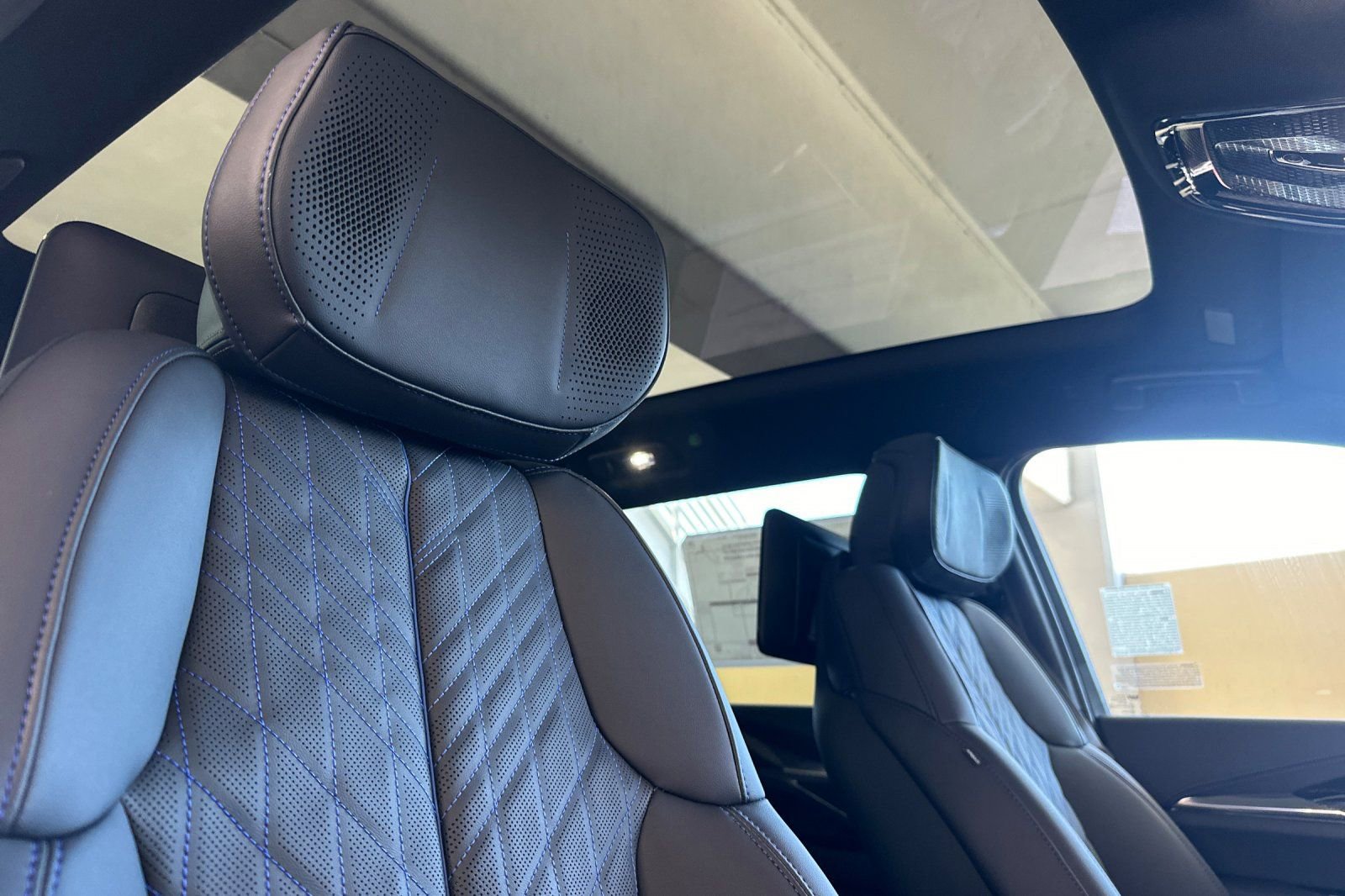 2026 Cadillac Escalade Sport photo 16