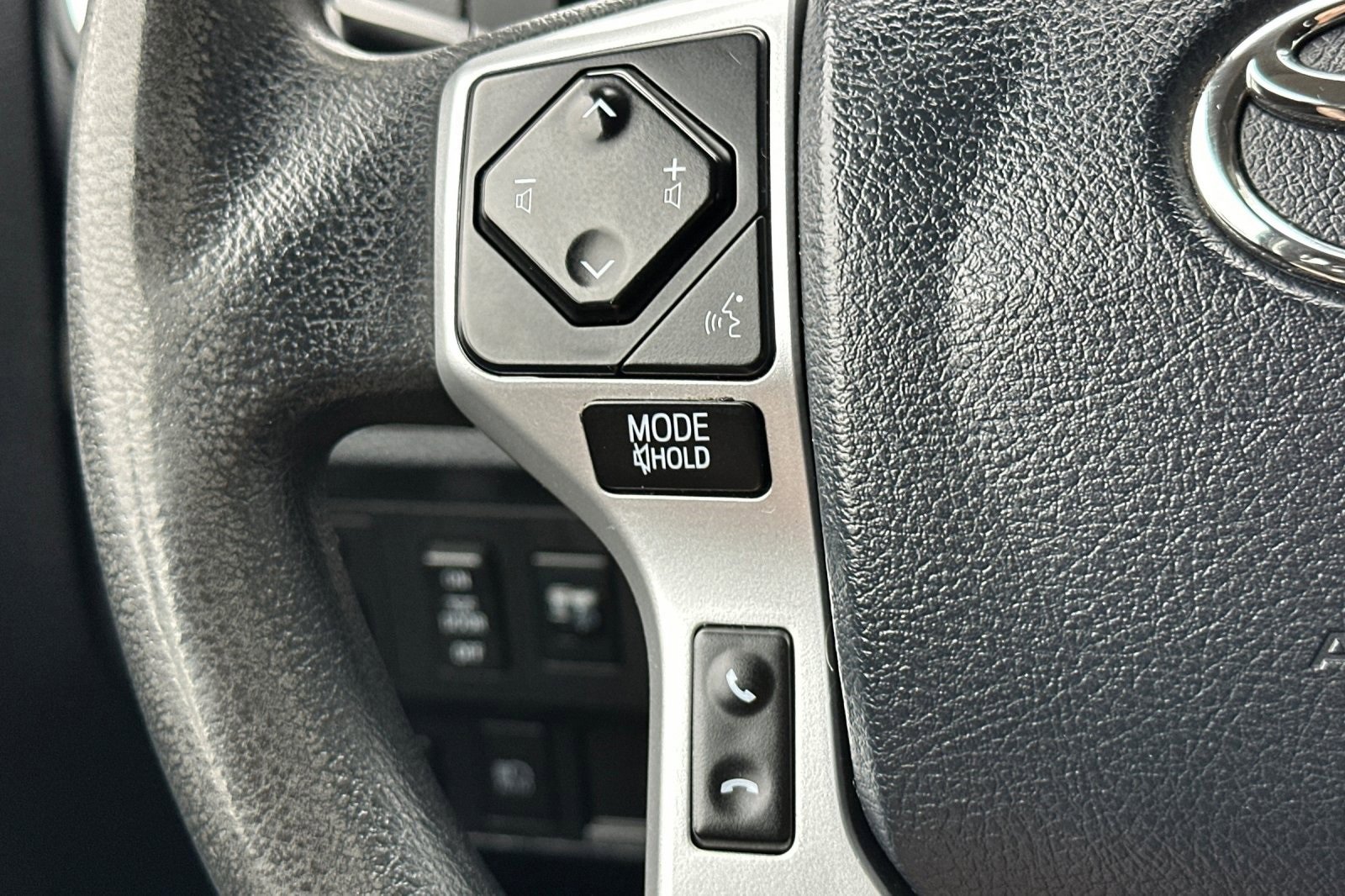 2018 Toyota Tundra SR photo 23