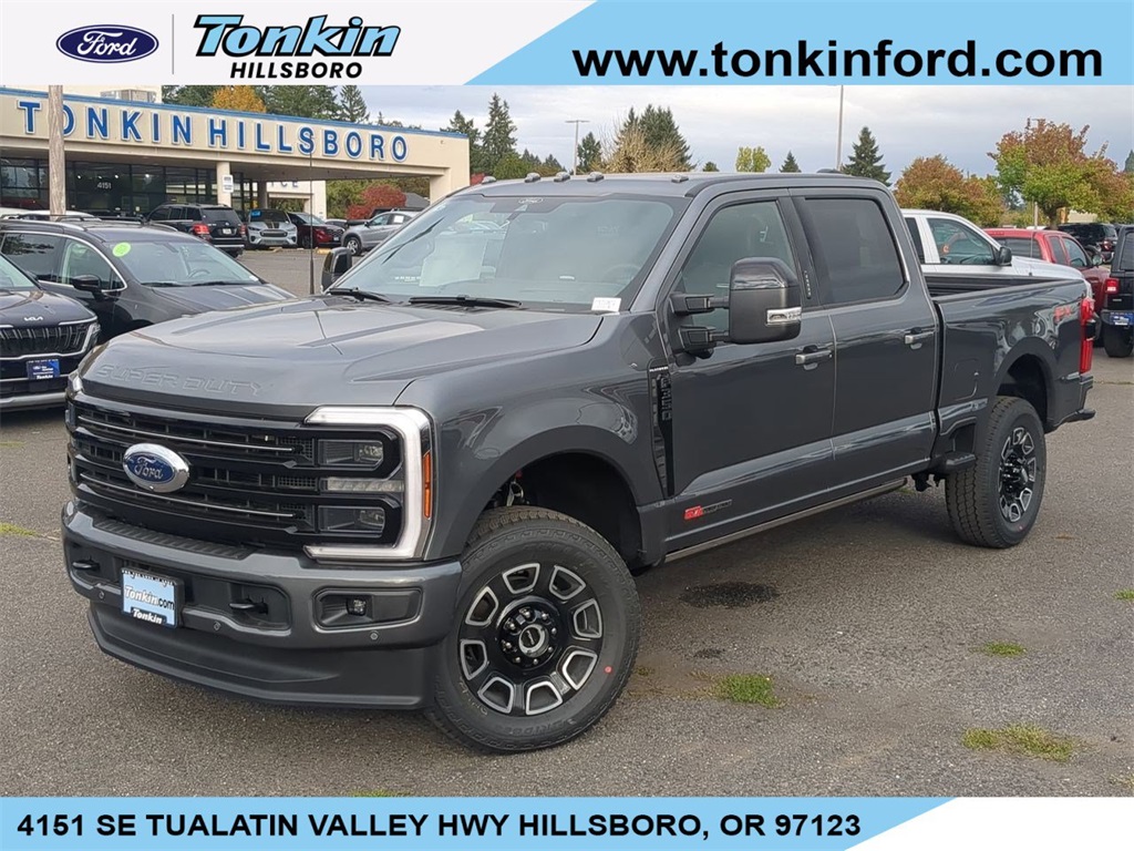 2026 Ford F-350 Super Duty Platinum's photo