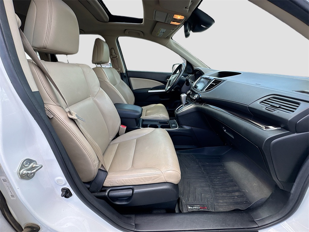 2015 Honda CR-V Touring photo 30