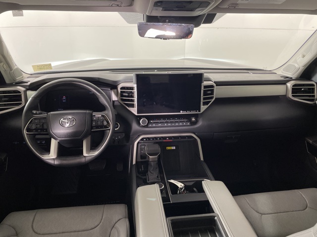 2024 Toyota Tundra Limited photo 31