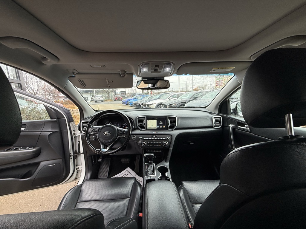 2017 Kia Sportage EX photo 3