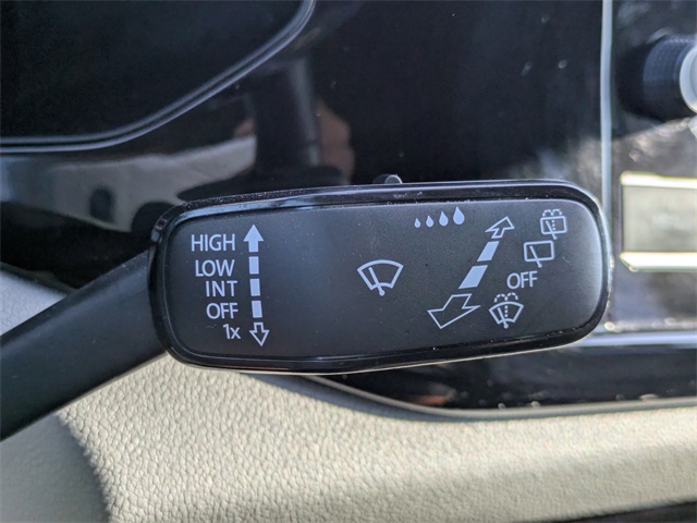 2022 Volkswagen Taos S photo 24