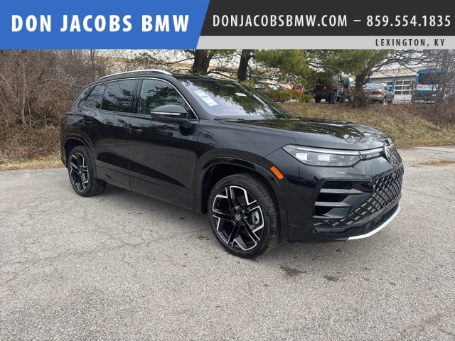 2026 Volkswagen Tiguan SEL R-LINE TURBO's photo