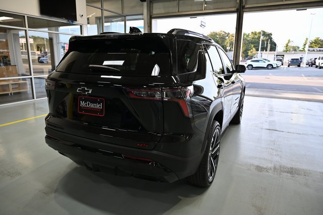 2026 Chevrolet Equinox RS photo 3