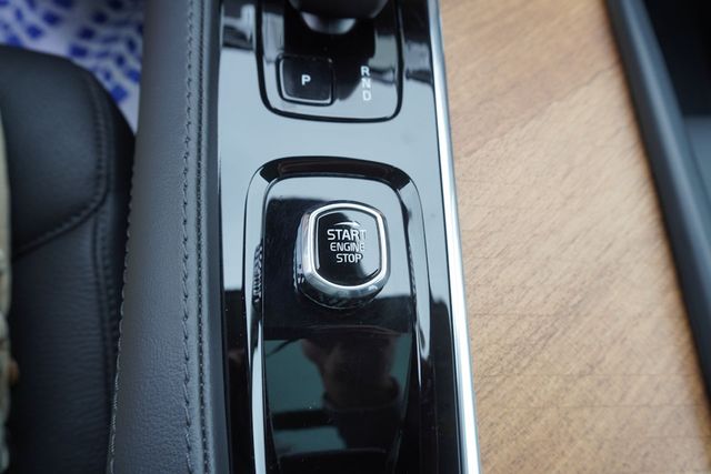 2024 Volvo XC90 B5 Plus photo 34