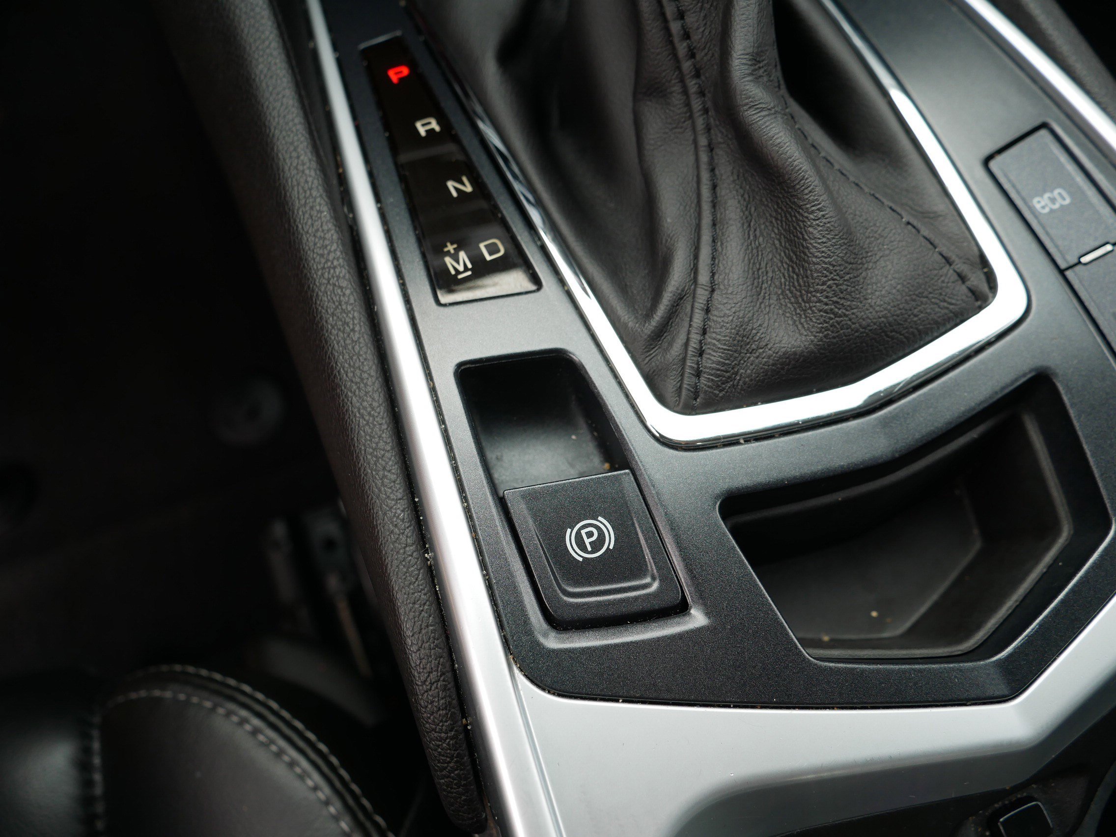 2016 Cadillac SRX Luxury photo 31