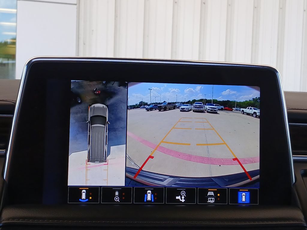2024 Chevrolet Tahoe High Country photo 15