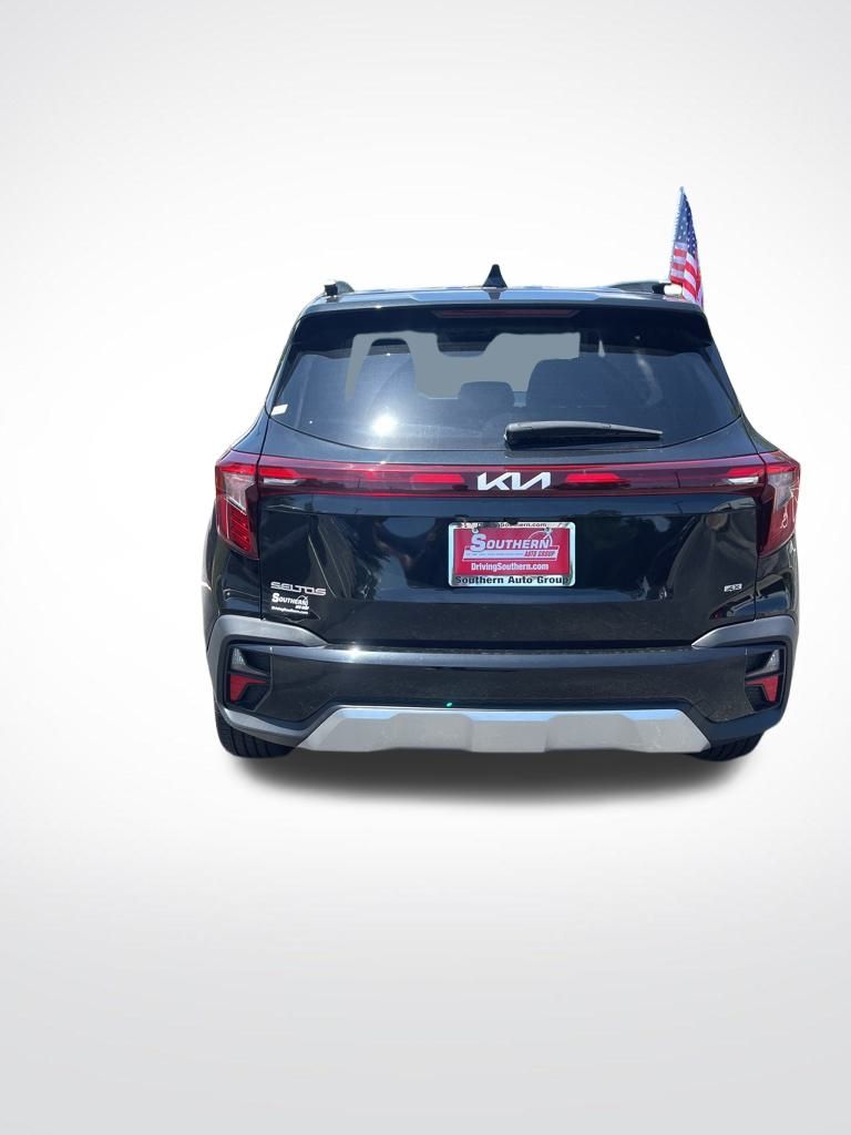 2024 Kia Seltos SX photo 6