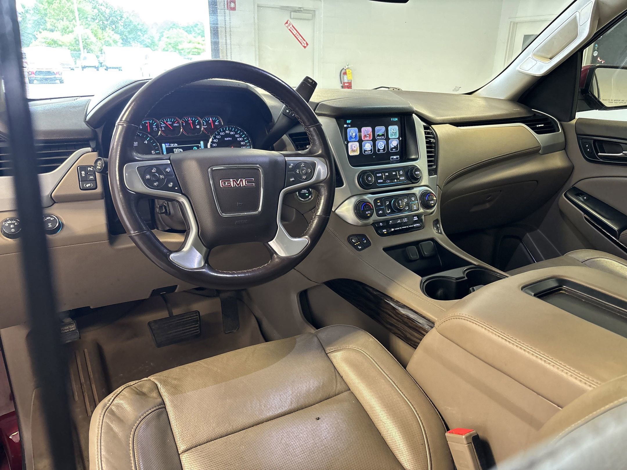 2019 Gmc Yukon XL SLT photo 3
