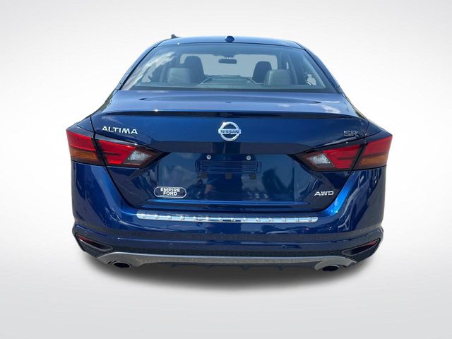 2022 Nissan Altima 2.5 SR photo 4