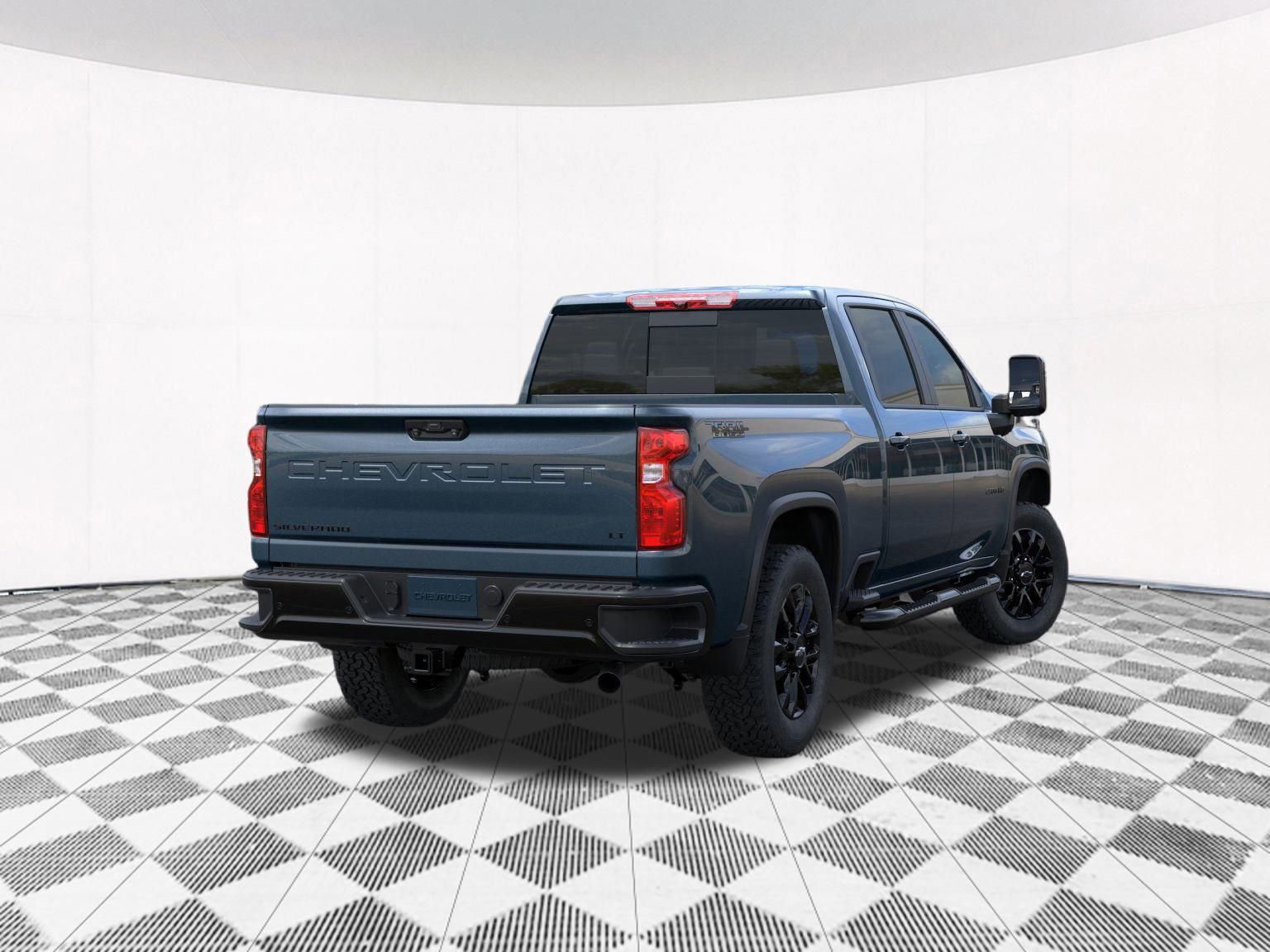 2026 Chevrolet Silverado 2500HD LT photo 7
