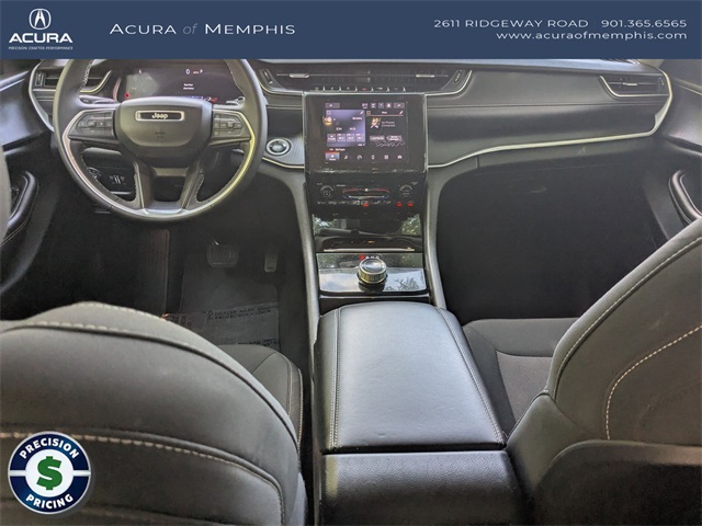 2023 Jeep Grand Cherokee Laredo photo 17