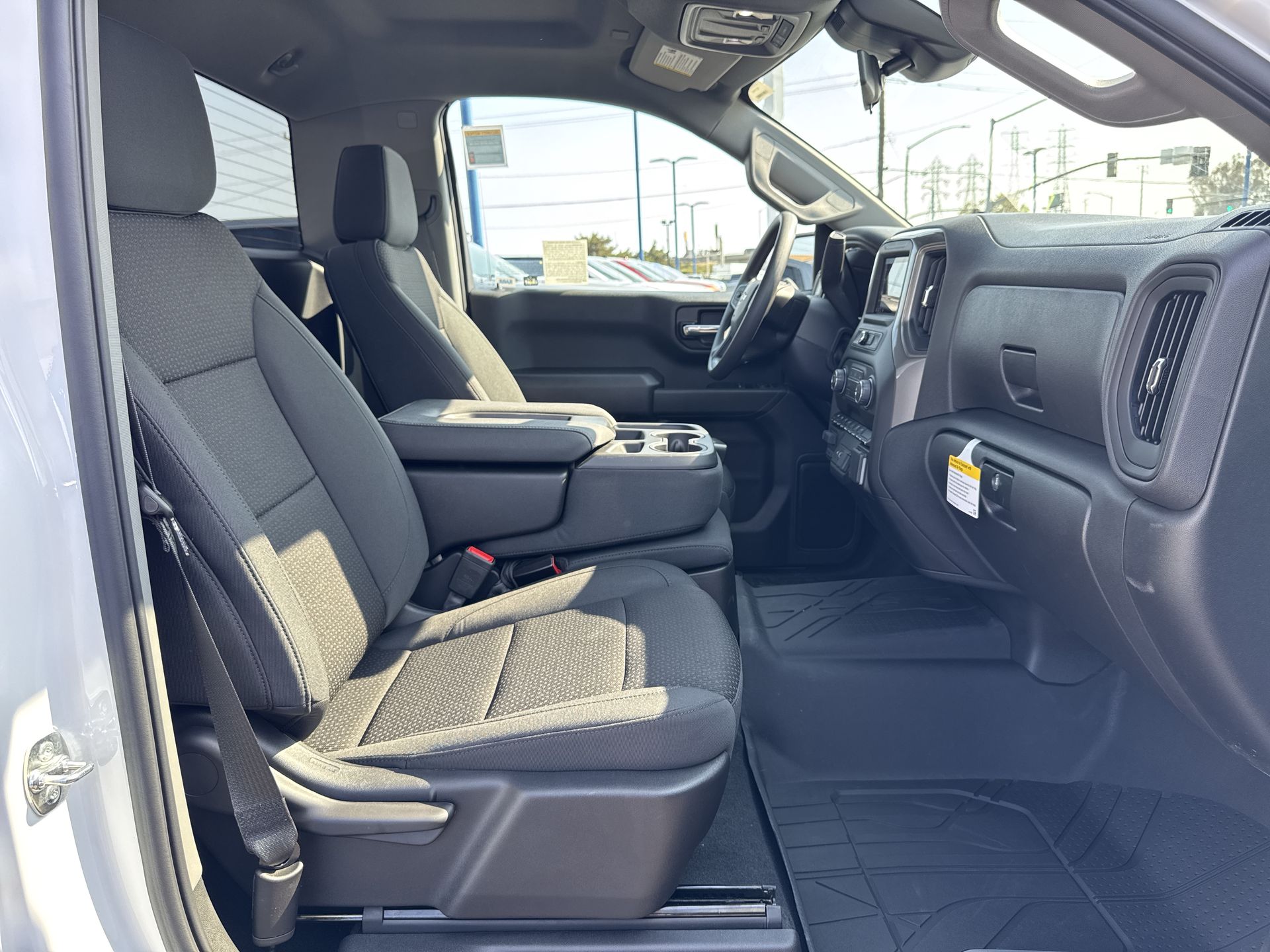 2026 Chevrolet Silverado 1500 photo 24