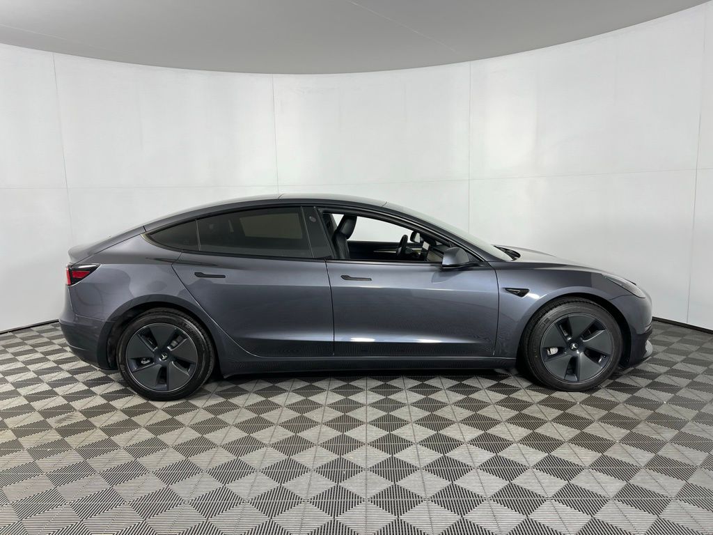 2023 Tesla Model 3 photo 5