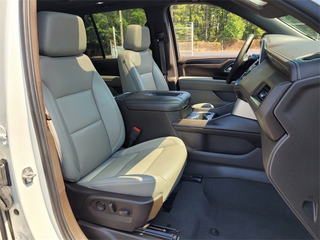 2021 Chevrolet Tahoe LT photo 14
