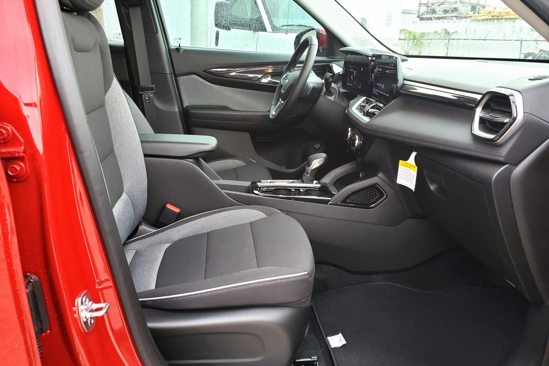 2026 Chevrolet Trailblazer LT photo 12